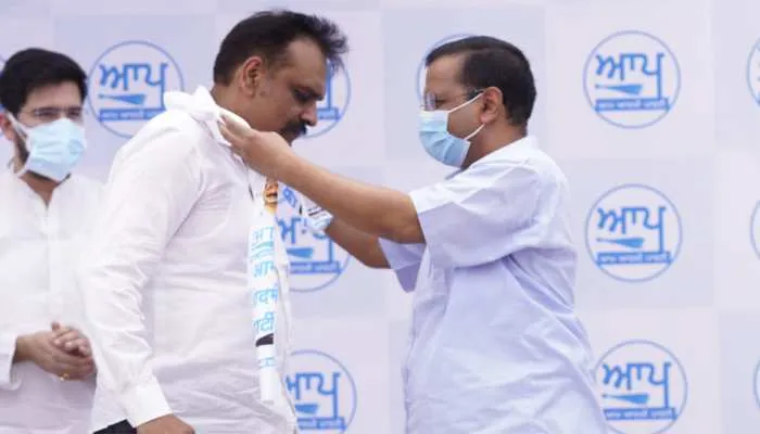 पंजाब के पूर्व आईपीएस कुंवर विजय प्रताप सिंह आप में हुए शामिल