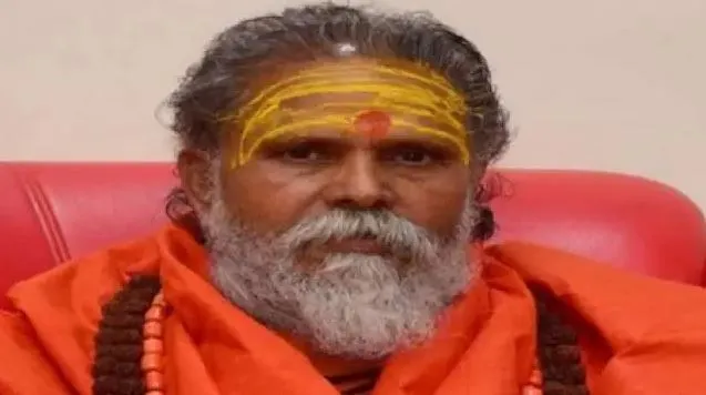 दो से अधिक बच्चे पैदा करने वाले को वोट देने का अधिकार खत्म होना चाहिए: नरेन्द्र गिरी