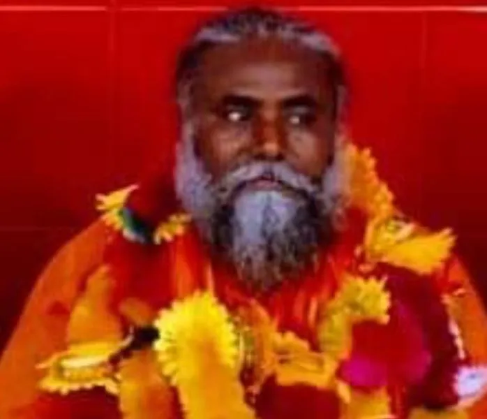 पीलीभीत: सपा प्रत्याशी स्वामी प्रवक्तानंद ने नाम वापस लिया, भाजपा में लौटे