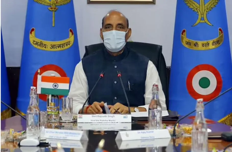 सरहद की सुरक्षा होगी और मजबूत, रक्षामंत्री राजनाथ ने दो उत्कृष्टता केंद्रों का किया उद्घाटन