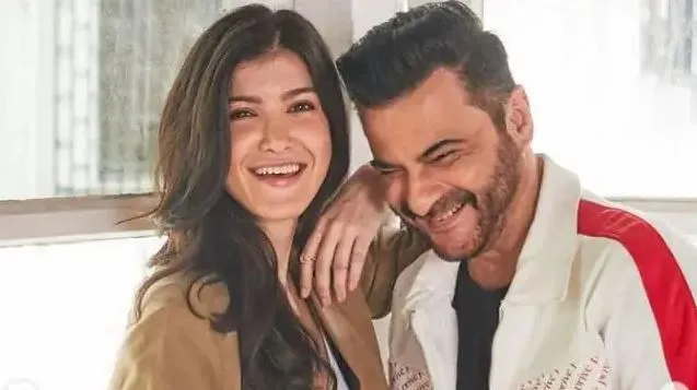 करण जौहर और शशांक खेतान के प्रोडक्शन के साथ शनाया कपूर शुरू करेंगी फिल्मी पारी