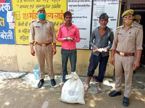 बरेली: पशु तस्करों ने पुलिस टीम पर की फायरिंग, दो गिरफ्तार