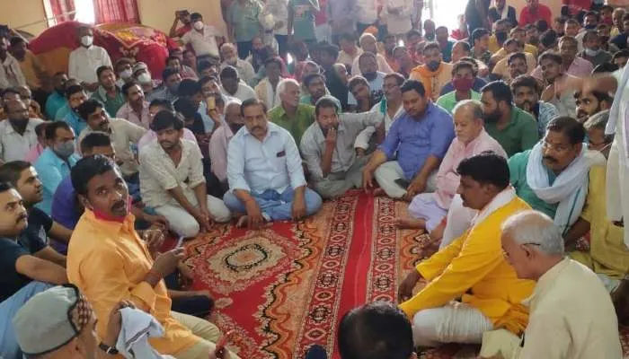 अयोध्या: व्यापारिक संगठन एक जुलाई को करेंगे मौन पदयात्रा, सड़क चौड़ीकरण व मुआवजा नीति से हैं नाराज