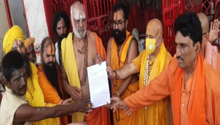 अयोध्या: ट्रस्ट में भ्रष्टाचार, संत समाज में रोष, कहा- कुछ कॉलनेमियों का…