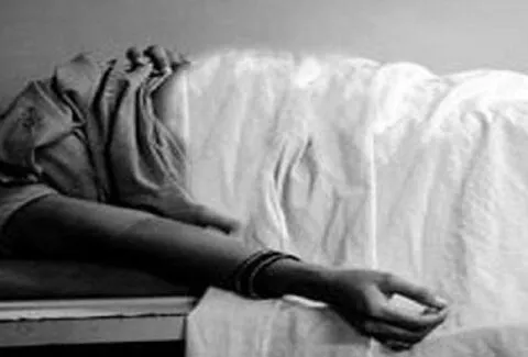 रुद्रपुर: संदिग्ध परिस्थितियों में हुई थी महिला की मौत, मृतका के भाई ने ससुरालियों पर लगाया हत्या का आरोप