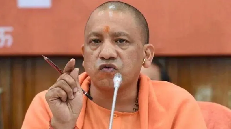 बलिया: कोरोना की तीसरी लहर से निपटने को योगी तैयार, बोले- भयभीत होने की जरूरत नहीं