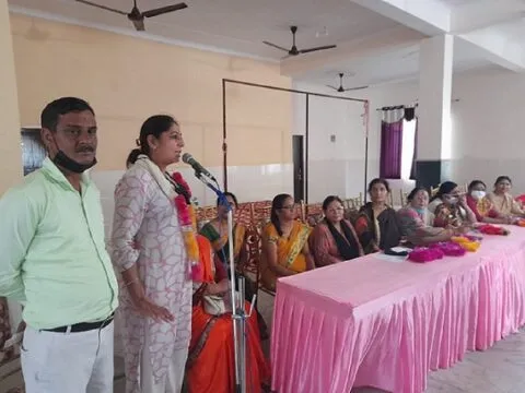 हल्द्वानी: कांग्रेस ने कहा- भाजपा के राज में महंगाई डायन अब डायनासौर बना चुकी है