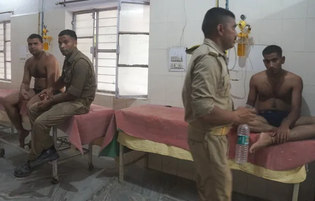 बरेली: दौड़ में गश खाकर गिरे पांच जवान, अस्पताल में भर्ती