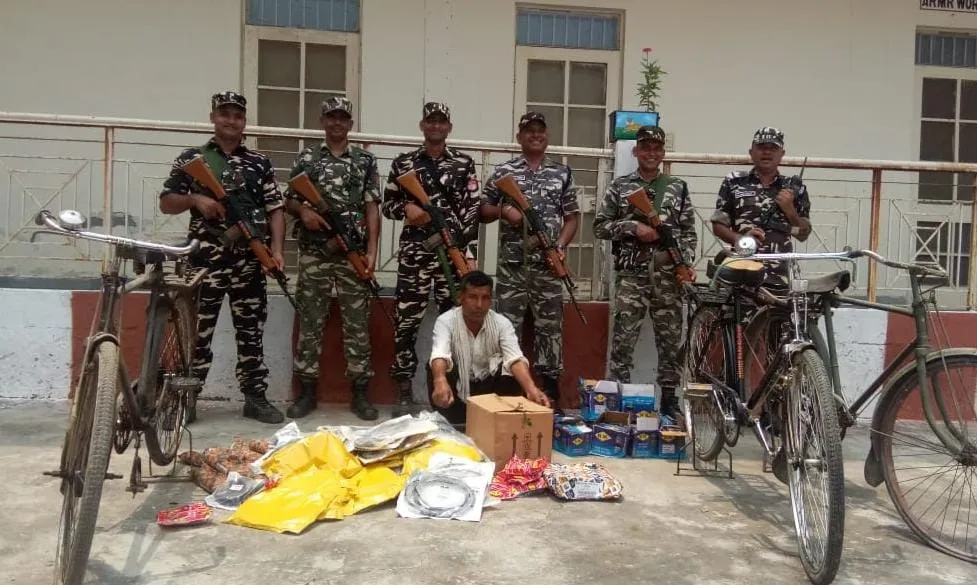 लखीमपुर-खीरी: एसएसबी ने डेढ़ लाख की कीटनाशक पकड़ी, एक गिरफ्तार