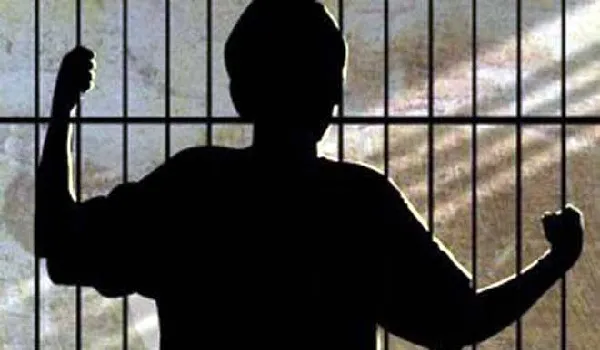 मुरादाबाद : सात अपचारी देखने में तो लग रहे बालिग, लेकिन हमारे पास नहीं कोई रिकार्ड