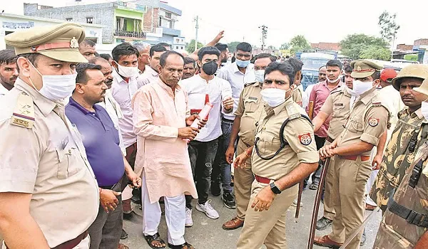 मुरादाबाद की आठ सीटों में छह पर भाजपा ने लहराया परचम, चार ब्लॉकों में निर्विरोध चुने गए ब्लॉक प्रमुख