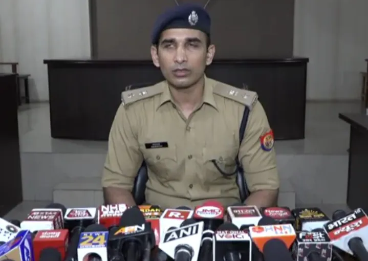 कानपुर: अमेरिकन कंपनियों के सर्वर हैकर्स का क्राइम ब्रांच ने किया पर्दाफाश, तीन गिरफ्तार