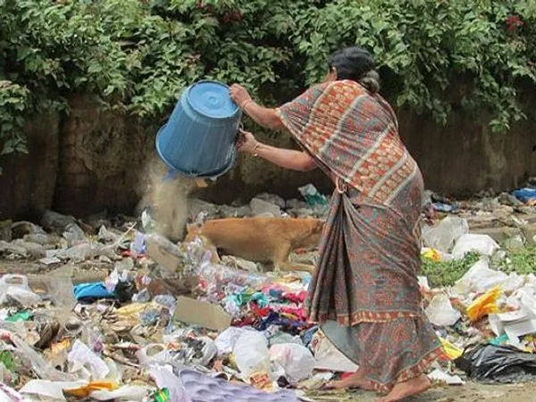 गरमपानी: गंदगी दे रही संक्रामक बीमारी को दावत