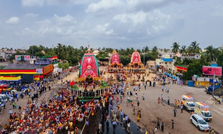 Bahuda Yatra 2021: पुरी में त्रिस्तरीय सुरक्षा व्यवस्था के बीच भगवान जगन्‍नाथ की ‘बहुदा यात्रा’, शंखनाद के बीच भक्तिमय हुआ माहौल