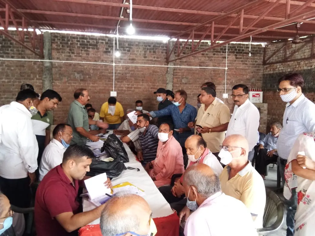 बरेली: शिविर को लेकर पार्षद और उप नगर आयुक्त में भिड़ंत