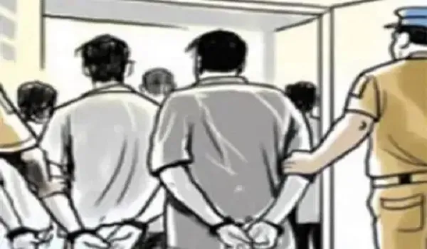 संभल: ईदगाह में सामूहिक नमाज पढ़ने पर दो गिरफ्तार, पांच फरार
