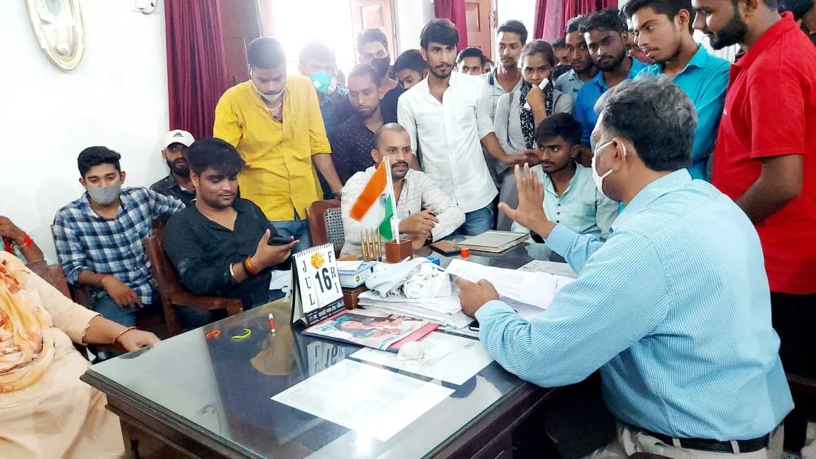 लखीमपुर-खीरी: परीक्षा से वंचित नहीं होंगे युवराज दत्त महाविद्यालय के छात्र
