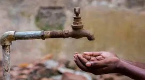 गरमपानी: बूंद-बूंद पानी को तरस रहे ग्रामीण, जल्द व्यवस्था में सुधार नहीं हुआ तो करेंगे आंदोलन