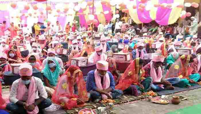 अमेठी: 106 नए जोड़ों ने दाम्पत्य जीवन में रखा कदम, थामा एक दूजे का हाथ