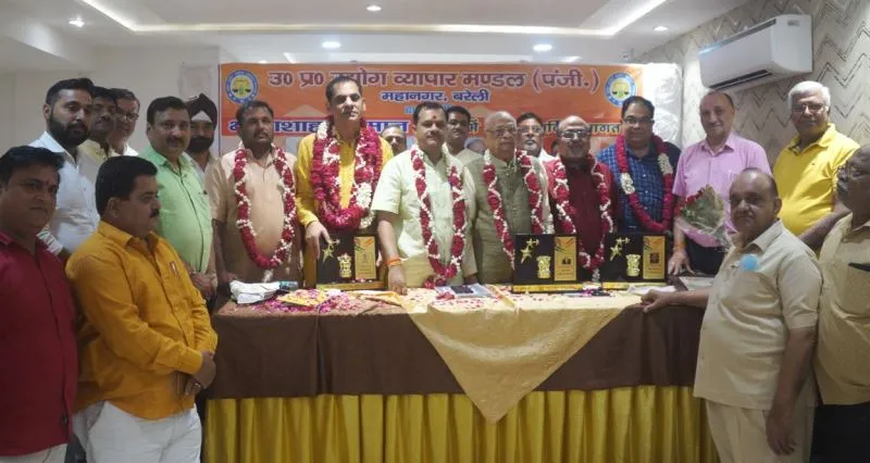 बरेली: एकजुटता के साथ संगठन को और ताकत दें व्यापारी- विजय प्रकाश