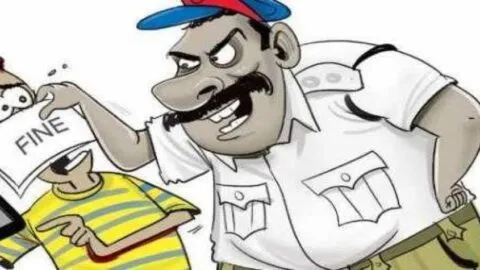 गरमपानी: हद है ! मुंह पर लगाना था, जेब में रख कर घूम रहे थे मास्क, पुलिस ने काटा हजारों का चालान