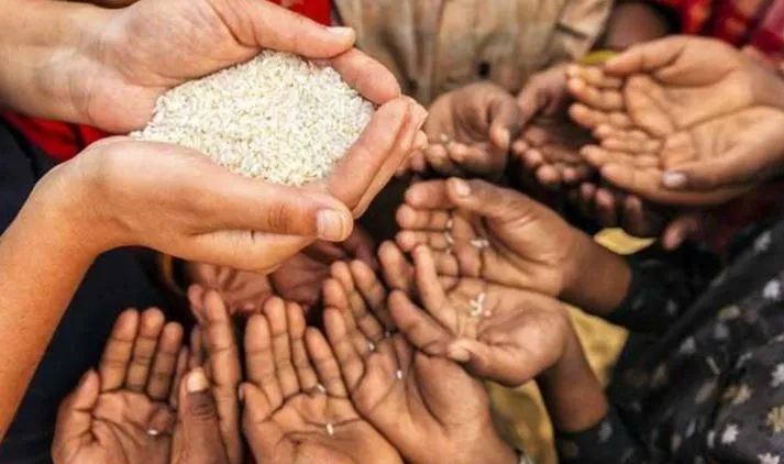 आर्थिक तंगी: माता पिता ने बेटा-बेटी को जहर देकर खुद ने भी की आत्महत्या