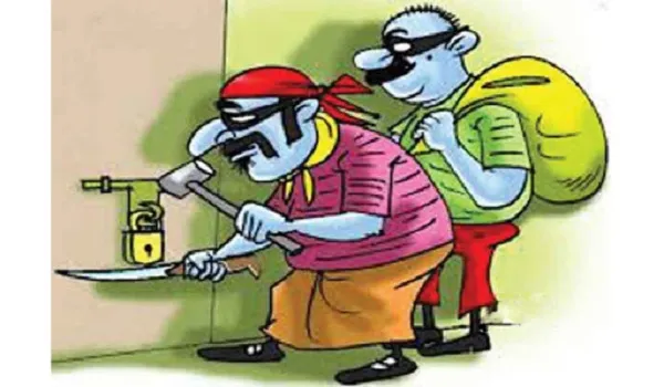 बिजनौर : घर और कार्यालय का ताला तोड़कर नगदी और जेवर उड़ाये