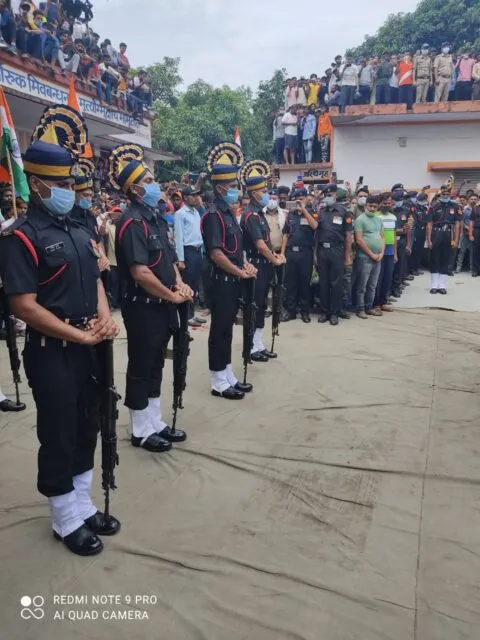 रामनगर: शहीद हिमांशु की अंतिम यात्रा में उमड़ा जन सैलाब