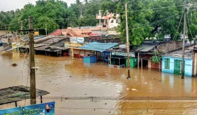 बाढ़ से 134 घर पूरी तरह से क्षतिग्रस्त, कर्नाटक ने केन्द्र से मांगा राहत कोष
