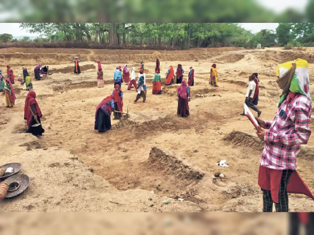 बरेली: मनरेगा योजनों के कामों की निगरानी करेंगी महिला मेट