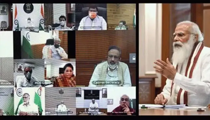 कोरोना पर पीएम मोदी ने की समीक्षा बैठक, बोले- पर्यटन स्थलों पर बिना मास्क भीड़ चिंता का विषय