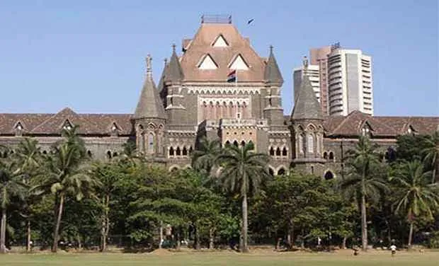 कोविड-19: बंबई SC ने बीएमसी की योजना को मंजूरी देने का केन्द्र को दिया निर्देश