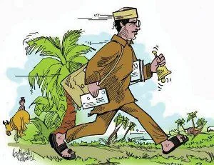 बरेली: अब डाकिए घर-घर जाकर बनाएंगे बच्चों का आधार कार्ड