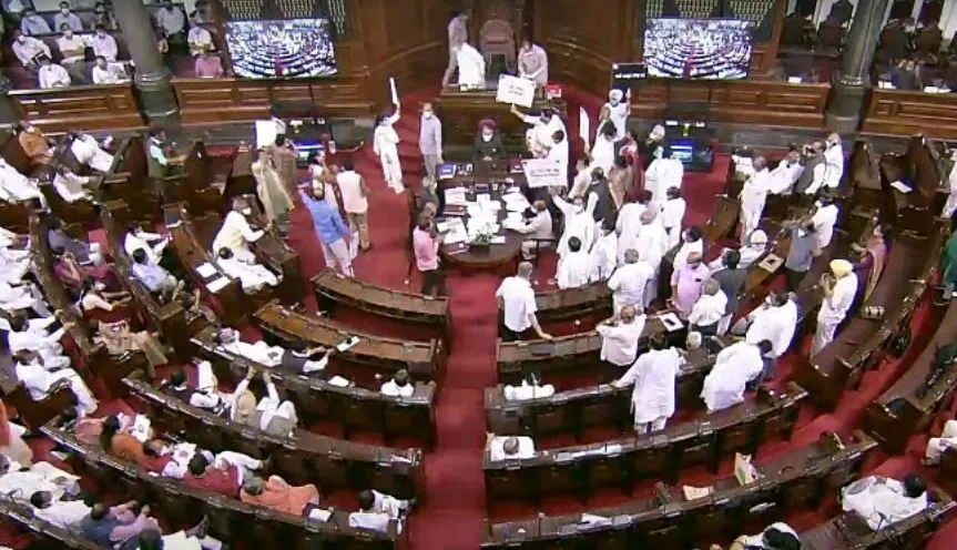 मानसून सत्र में सरकार और विपक्ष के बीच गतिरोध जारी, हंगामे के बीच चला प्रश्नकाल