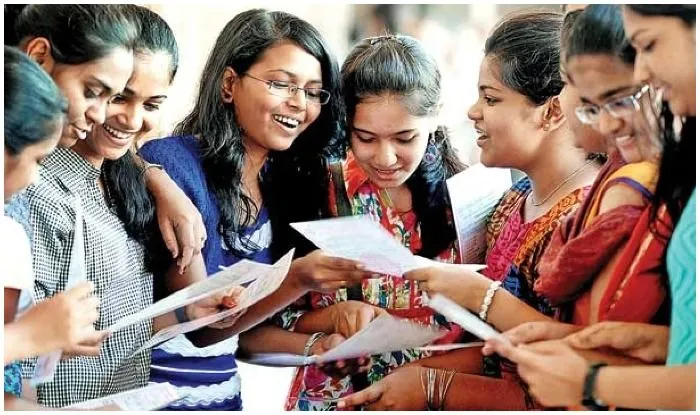 12वीं कक्षा के बोर्ड का रिजल्ट घोषित, तमिलनाडु के सभी छात्र उत्तीर्ण