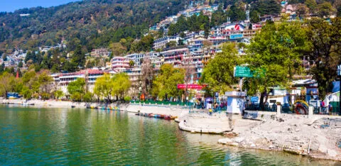 नैनीताल: पर्यटन बहाल होने से दस प्रतिशत तक लौटा कारोबार, अगले एक माह में घाटे से उबरने की उम्मीद