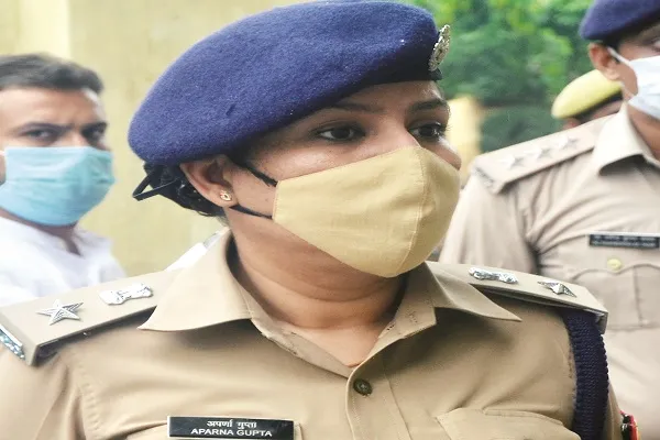 मुरादाबाद: एसपी जीआरपी अपर्णा गुप्ता पर भ्रष्टाचार के आरोप, विभाग में हड़कंप