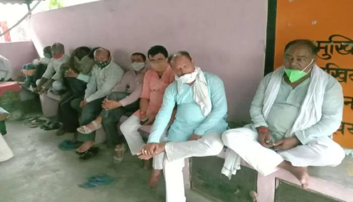 बाराबंकी: संदिग्ध परिस्थितियो में छात्र की मौत, साथी फरार, परिजनों में कोहराम