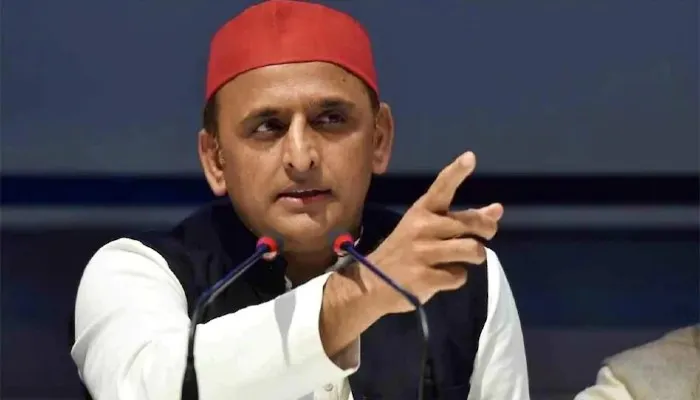 यूपी: अखिलेश यादव ने बोला हमला, कहा- भाजपा ने लोकतंत्र की हत्या कर दी