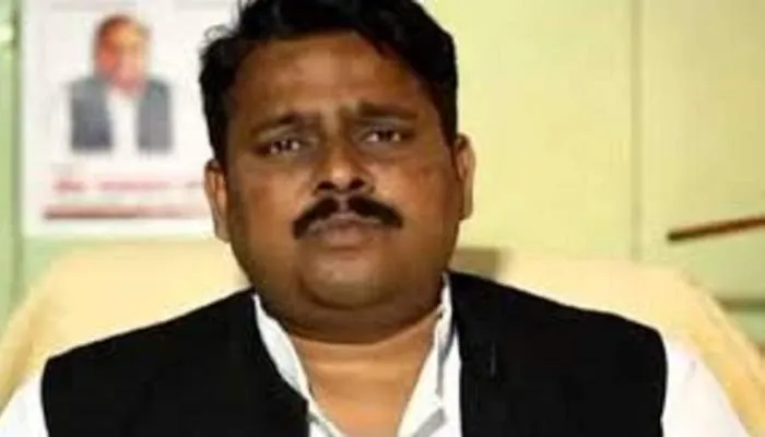 हरदोई: सपा एमएलसी ने भाजपा पर बोला हमला, कहा- खिसकती जमीन से खिसियाई सत्ता