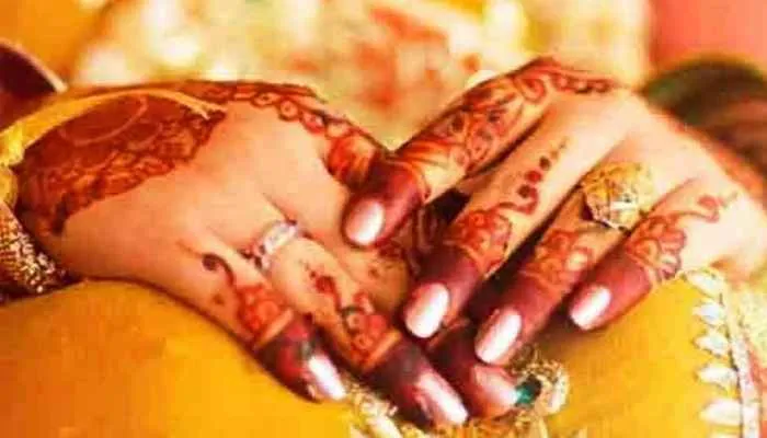सीतापुर: ससुराल वालों ने दहेज के लिए विवाहिता से की मारपीट, घर से निकाला, जांच शुरू
