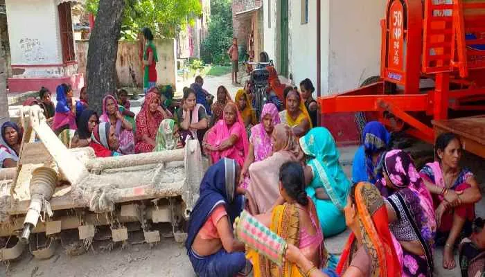 सुलतानपुर: युवक की धारदार हथियार से गला रेत कर हत्या, जांच में पुलिस
