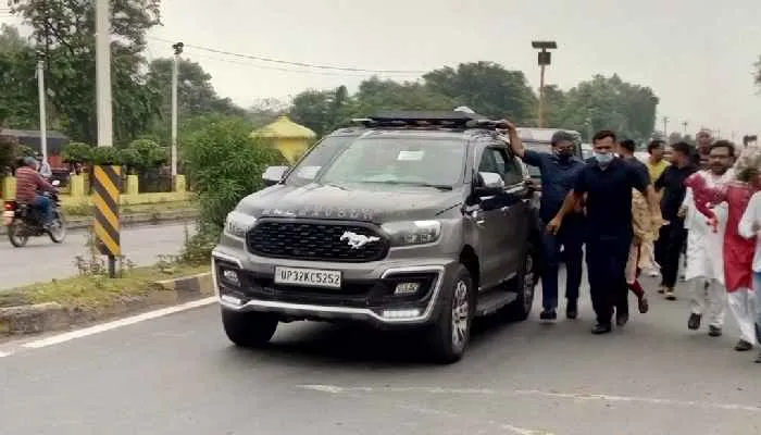 सीतापुर: कांग्रेसियों ने किया प्रियंका गांधी का जोरदार स्वागत