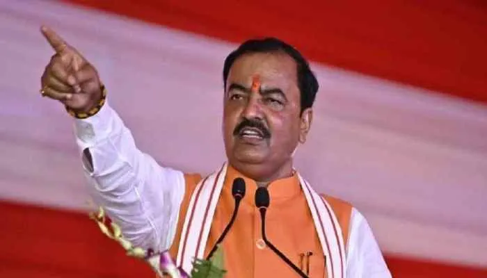 मेरठ: डिप्टी सीएम ने मायावती और अखिलेश पर कसा तंज, कहा- यह तो मात्र झांकी है