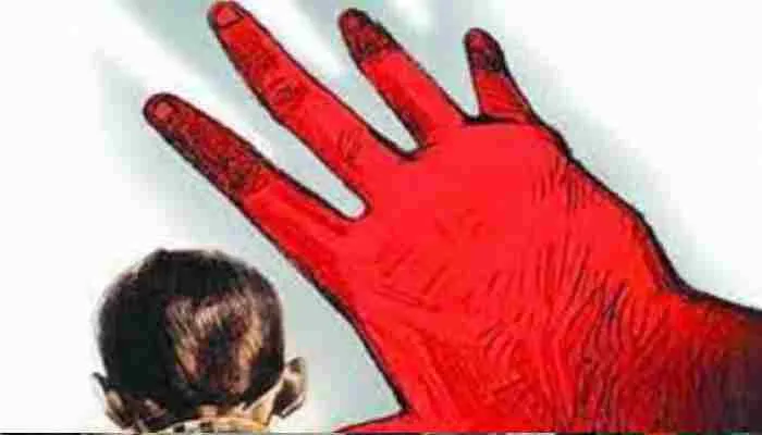 अलीगढ़: मानव तस्करों के कब्जे से छह बच्‍चों पुलिस ने कराया मुक्त, 16 गिरफ्तार