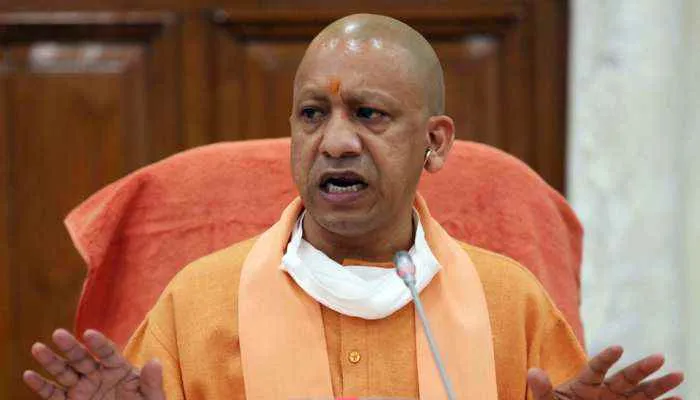 यूपी: सीएम योगी ने किया मिशन शक्ति की समीक्षा, महिला पुलिसकर्मियों को लेकर….