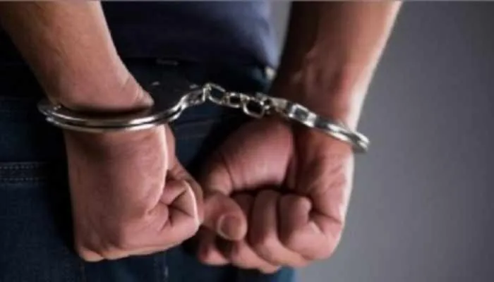 यूपी: भायेन्द्र इलाके में हुई डकैती के मामले में बड़ा खुलासा, महिला समेत तीन गिरफ्तार