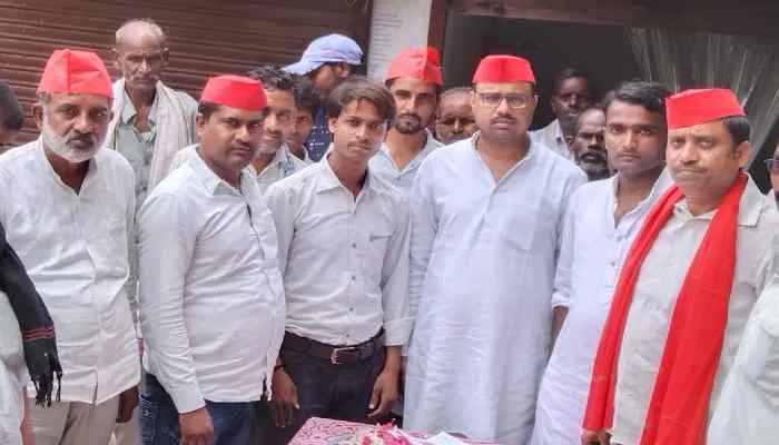 अमेठी: मिशन 2022 की तैयारियों में जुटी सपा, चौपाल लगाकर दिया जीत का मूल मंत्र