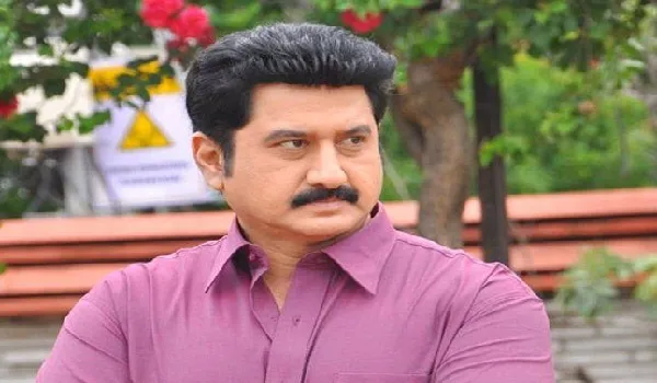 “वास्तविक जीवन के नायक” अमिताभ बच्चन के साथ केवल एक दृश्य करने को भी तैयार : सुमन तलवार