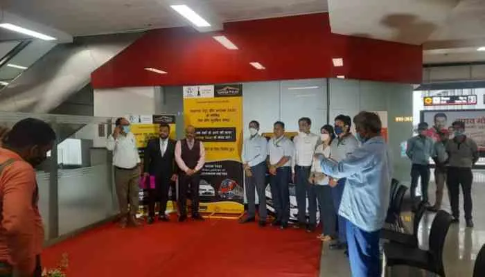 लखनऊ: यात्रियों के लिए खुशखबरी, अब मेट्रो स्टेशन से छूट पर मिलेगी टैक्सी